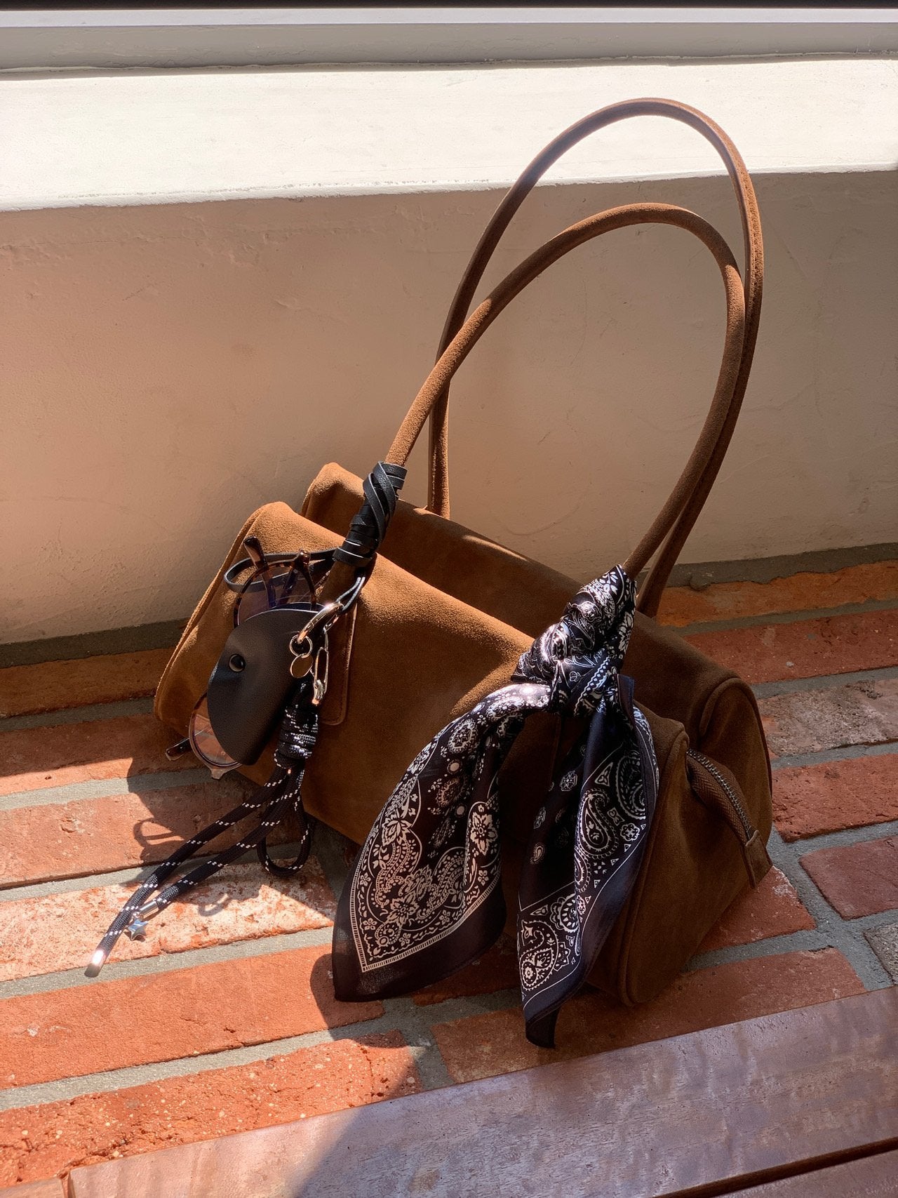 shoulder bag