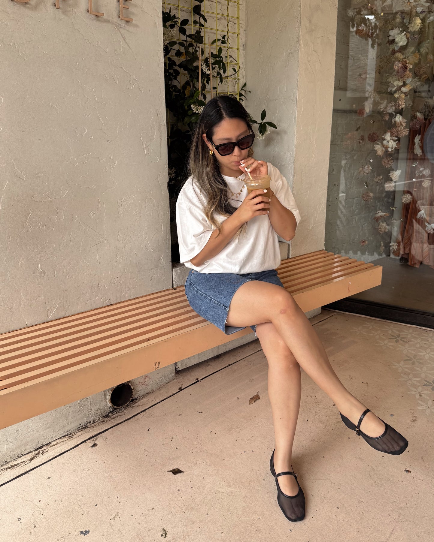 elastic denim shorts