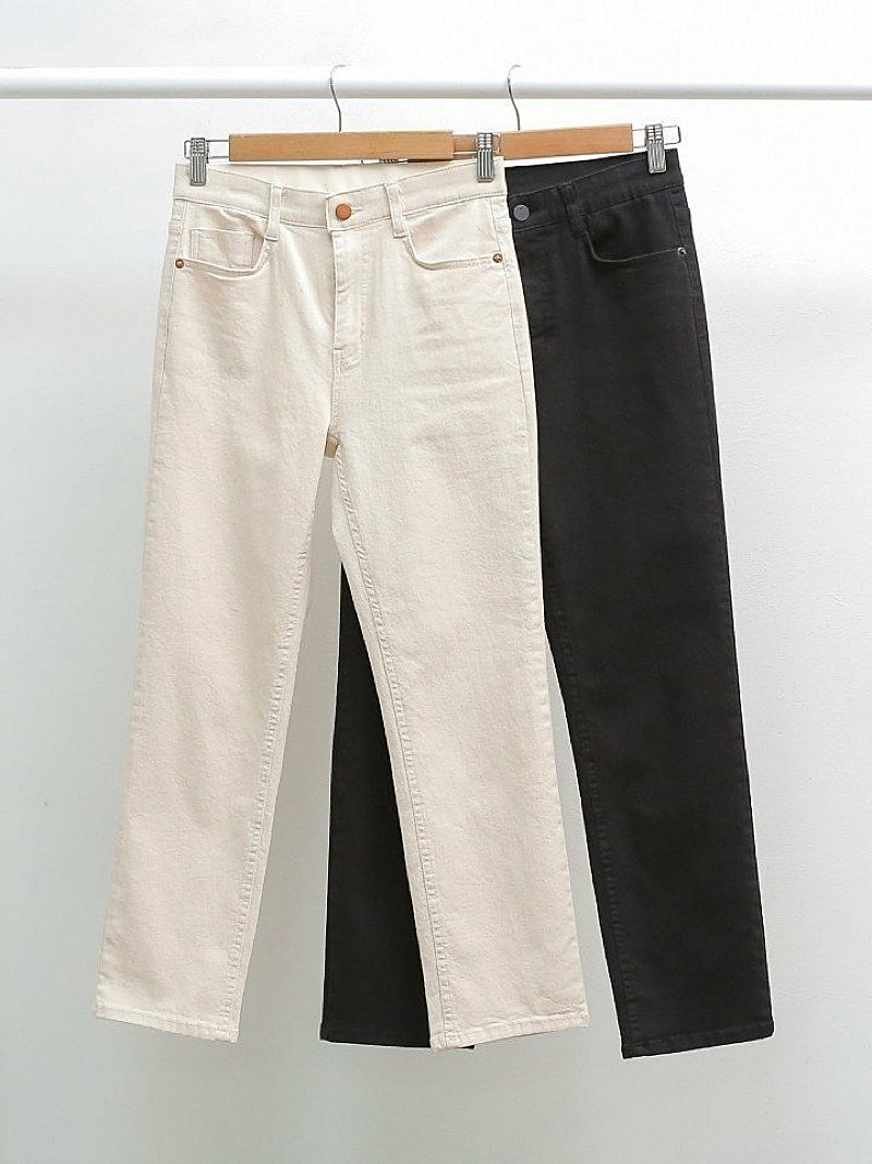 slim jeans with elastic waist