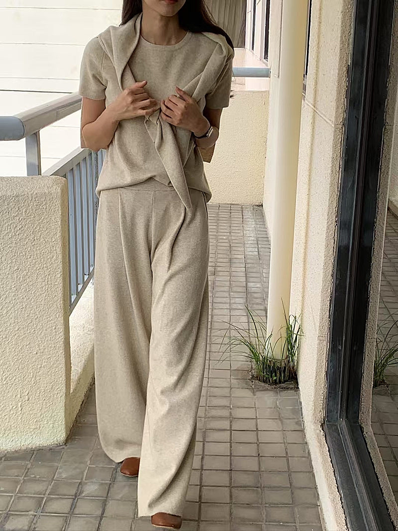 mia set