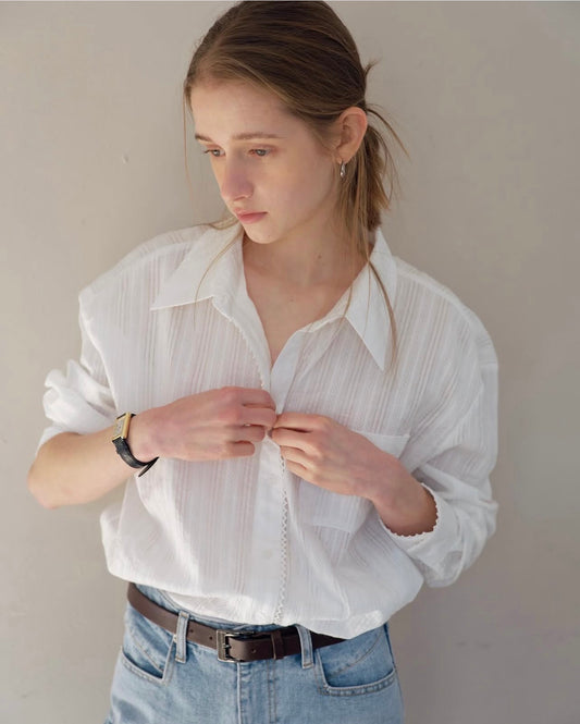 lace shirt