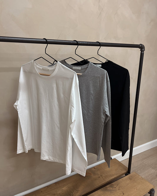 essential long sleeve tee